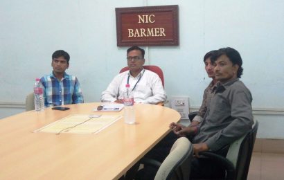मुद्रा योजना के लाभार्थियांे ने प्रधानमंत्री से की सीधी बातचीत