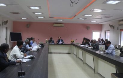 योजनाआंे की प्रगति की समीक्षा,अपेक्षित प्रगति लाने के निर्देश