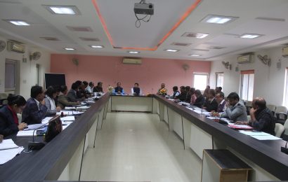 प्रभावी मोनेटरिंग के साथ अधिकाधिक श्रमिकांे को नियोजित करेंः गुप्ता